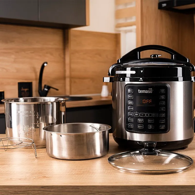 Temaso inox aparat za kuvanje sa dodacima u kuhinji